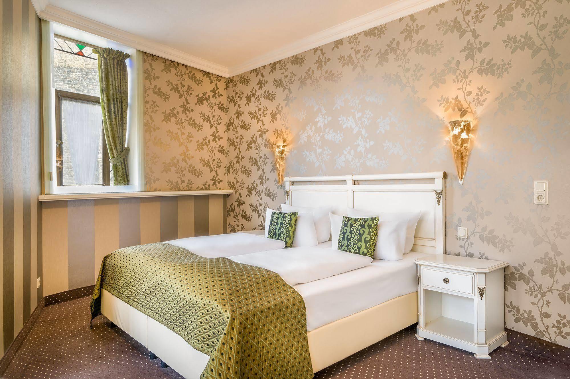 Hotel Brusttuch 戈斯拉尔 外观 照片